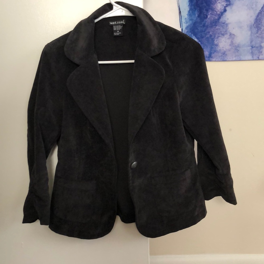 Soft 3/4 sleeve blazer